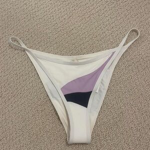 L space bikini bottoms